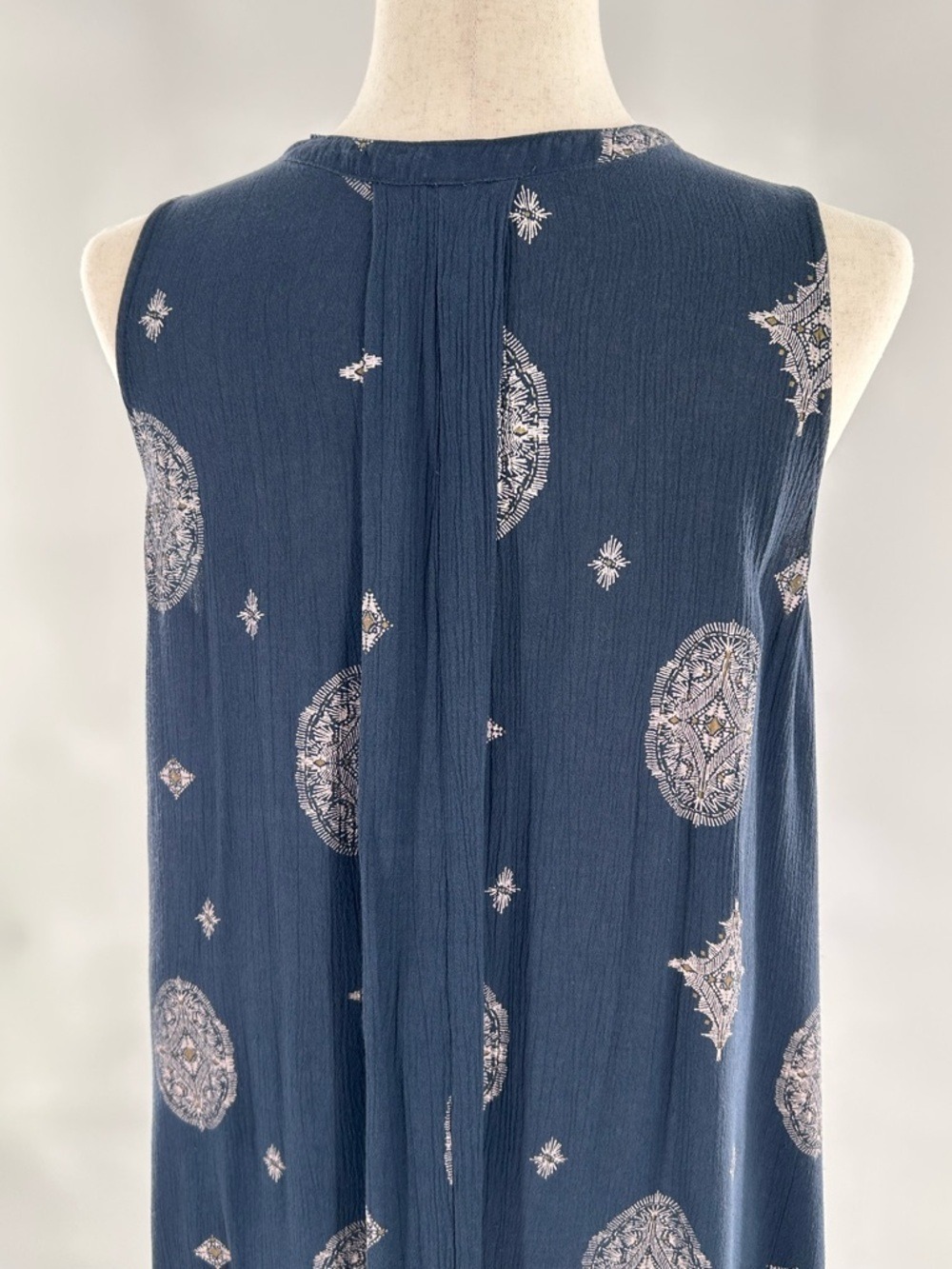 Free People Navy Medallion Sleeveless Tunic Dress XS - Picture 10 of 12